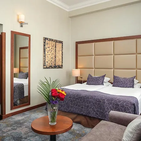 Kosher Hotel King David Prague-2