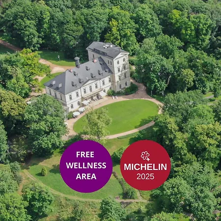 Chateau Mcely-3