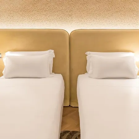 Tivoli Palazzo 1880 Lecce Hotel-3
