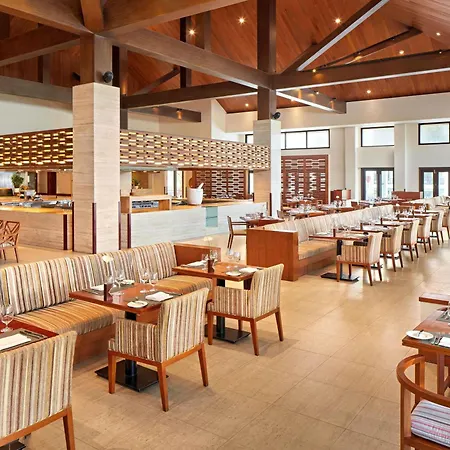 Pullman Danang Beach Resort-3