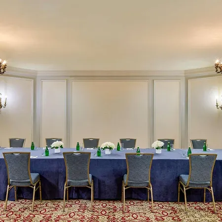 Fairmont Chateau Laurier-3