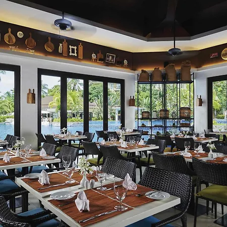 Movenpick Resort & Spa Boracay-3