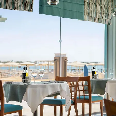 Movenpick Waterpark Resort & Spa Soma Bay-2