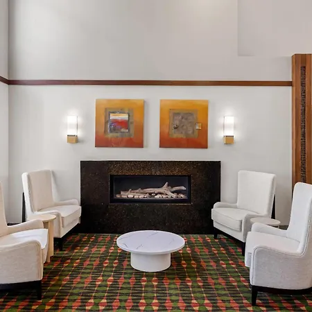 Comfort Inn & Suites And Conference Center-3