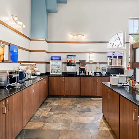Comfort Inn & Suites And Conference Center-2