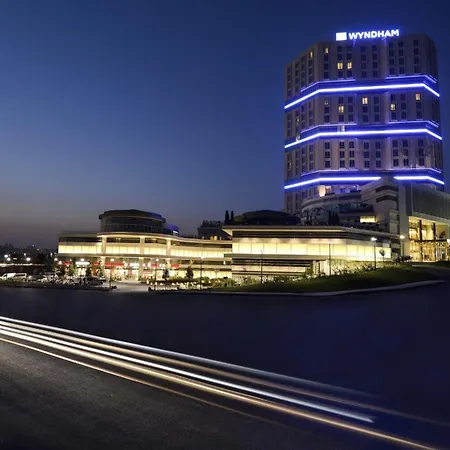 Wyndham Grand Istanbul Europe-3