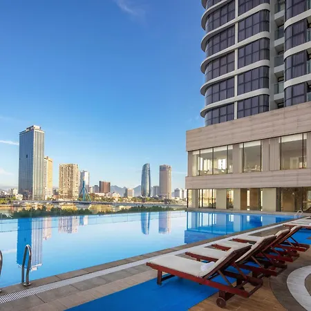 Melia Vinpearl Danang Riverfront-3