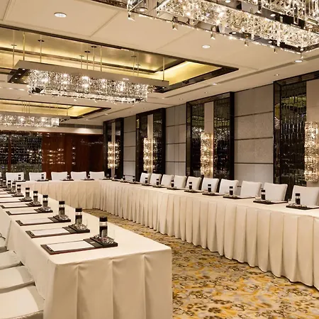 The Ritz-Carlton, Hong Kong-2