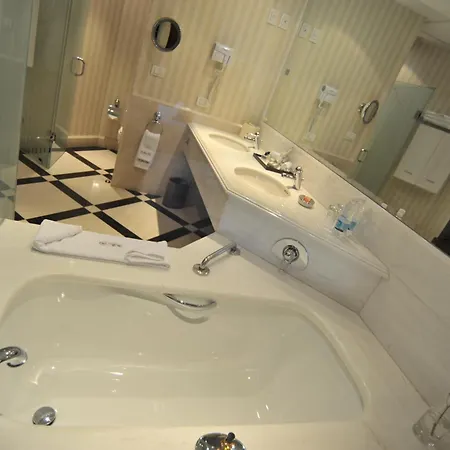 The Green Park Boutique Hotel And Grand Suites - Chapultepec Parkfront-3