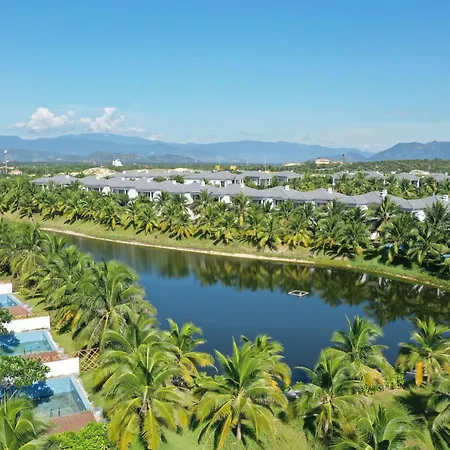Melia Vinpearl Cam Ranh Beach Resort-3