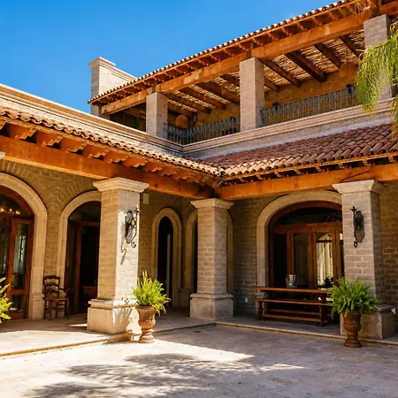 Hacienda Los Arcangeles-3