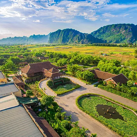 Emeralda Resort Ninh Binh-3