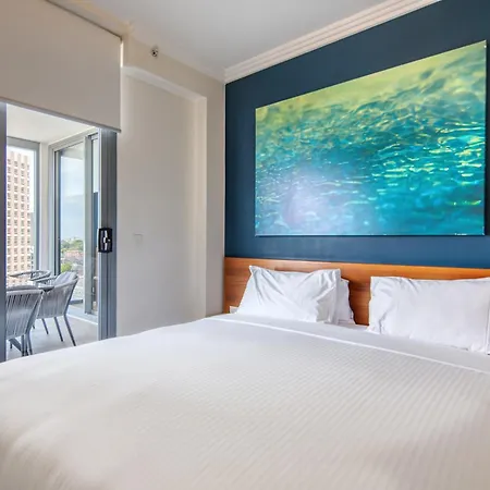 Zara Tower - Luxury Suites And Apartments-2