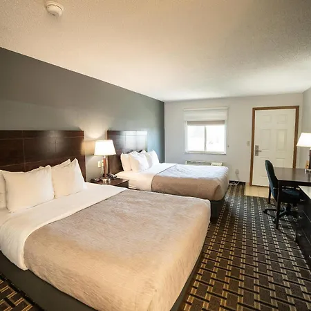 Quality Inn & Suites Watertown Near Prairie Lakes Ice Arena-3