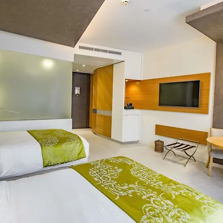 Moevenpick Hotel Du Lac Tunis-3