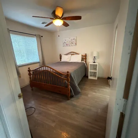 Brownsville Motel-3