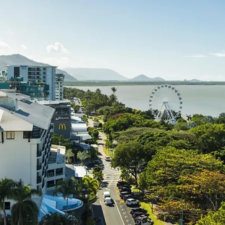 Pacific Hotel Cairns-3