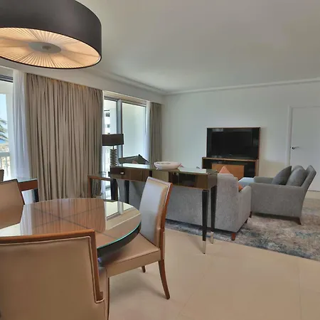 Moevenpick Hotel Beirut-3