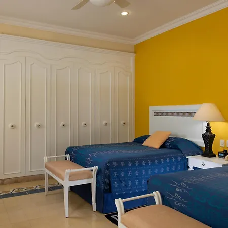 Pueblo Bonito Emerald Luxury Villas & Spa All Inclusive-3