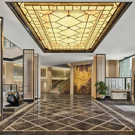 Courtyard By Marriott Shanghai Hongkou-3