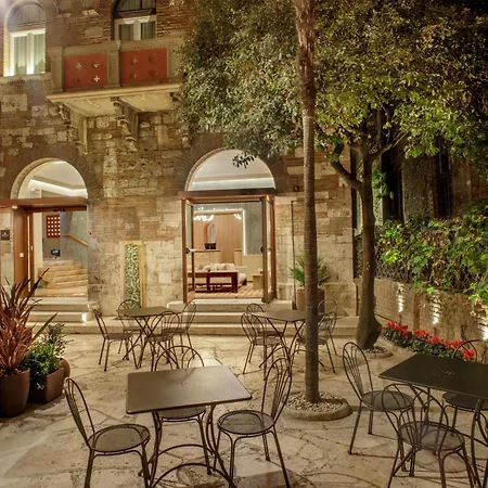 Rosetta Hotel Perugia Tapestry Collection By Hilton-2