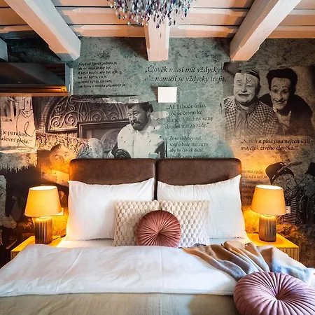 Old Royal Post Boutique Hotel & Premium Suites-3