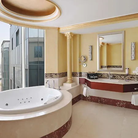 Moevenpick Hotel City Star Jeddah-3
