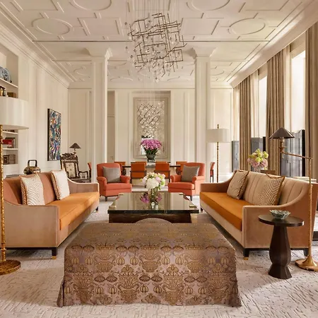 Raffles Singapore-3
