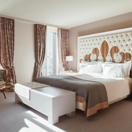 Carlton Hotel St Moritz - The Leading Hotels Of The World-3