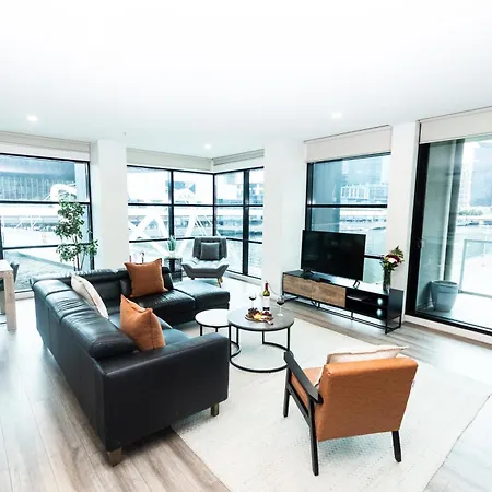 Waterfront Melbourne Apartments-3