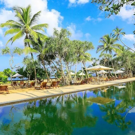 Pandanus Beach Resort&Spa-3