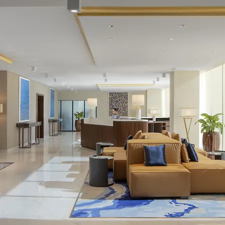 Avani Plus Palm View Dubai Hotel&Suites-3