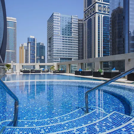 Wyndham Grand Doha West Bay Beach-2