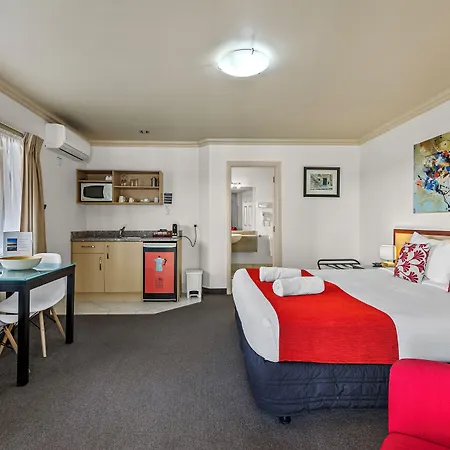 Tuscany Villas Whakatane-2