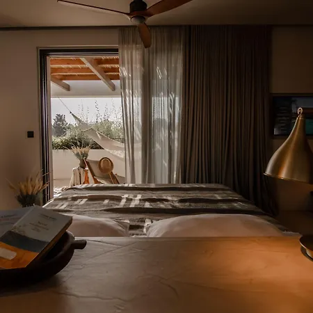 Theros All Suite Hotel - Adults Only-3