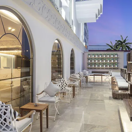Blue Marlin Deluxe Spa & Resort-2