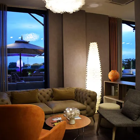 Adam Hotel Suites-2
