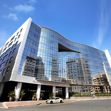 Grand Cosmopolitan Hotel-3