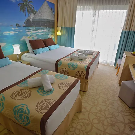 Hotel Izgrev Spa & Aquapark-3