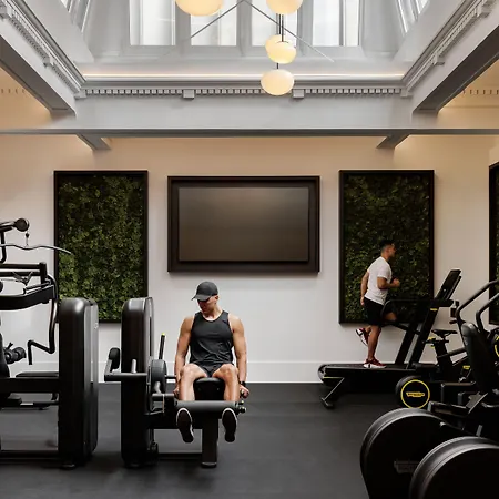 Capella Sydney-2