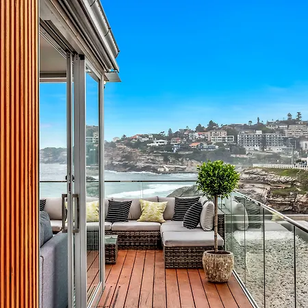 Tamarama Apartments-2