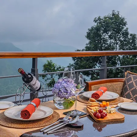 Taj Chia Kutir Resort & Spa Darjeeling-2