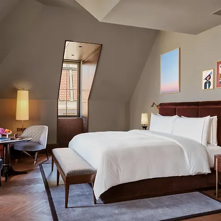 Rosewood Vienna-3
