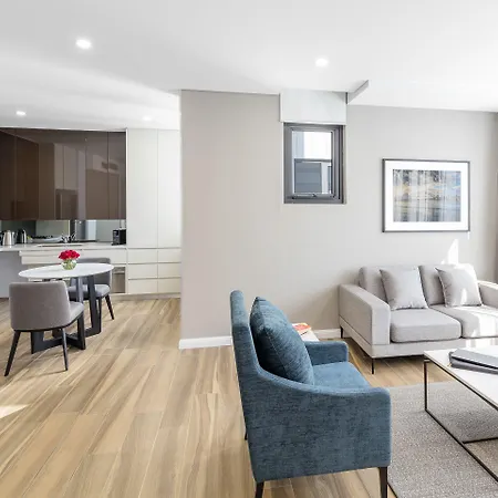 Meriton Suites Sydney Airport-2