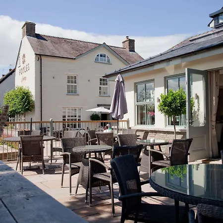 Foyles Of Glasbury-3