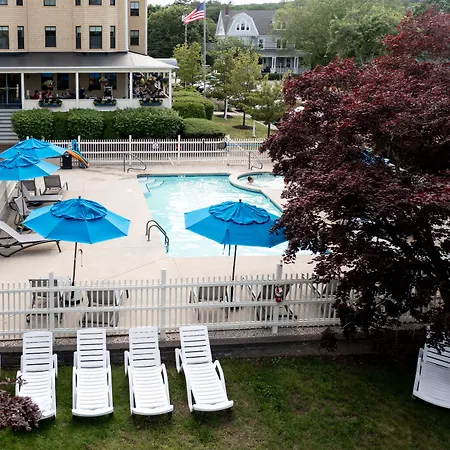 Colonial Inn-2