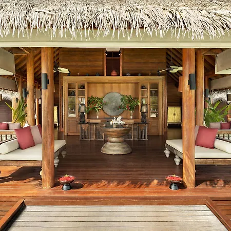 Anantara Dhigu Maldives Resort-2