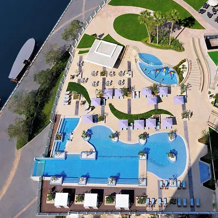 Crowne Plaza Dubai Festival City-3