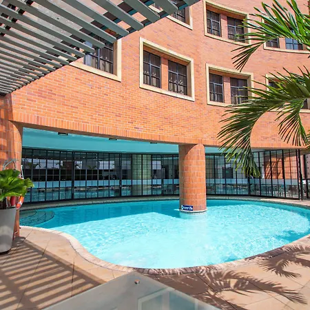 Hotel Dann Cali-3