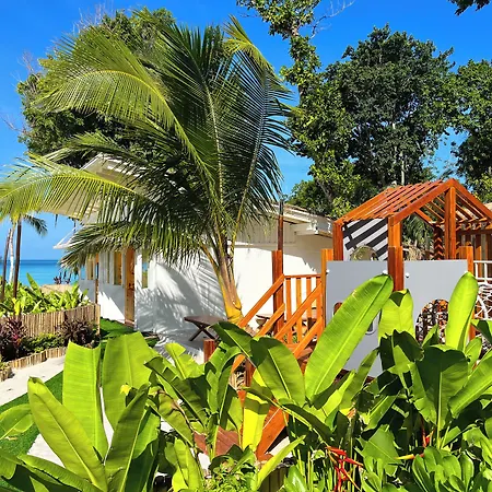 Outrigger Phi Phi Island Resort-3